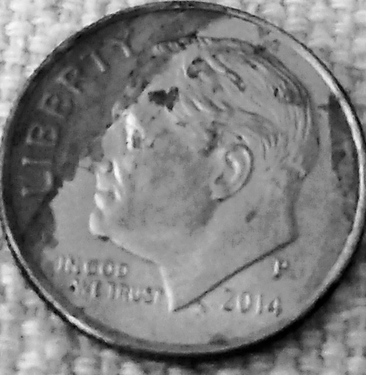 Need-Help-Identifying-If-This-2014-P-Dime-Is-An-Actual-Error-Coin.